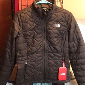NWT - North Face Tamburello Jacket